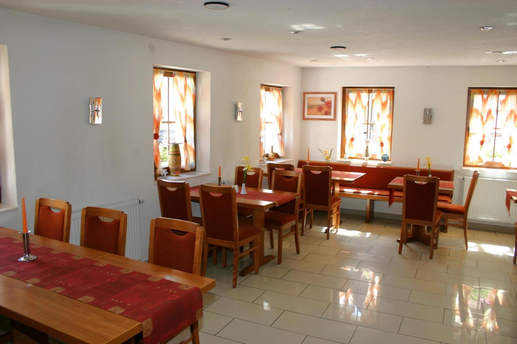 Gasthaus Traube Dettingen an der Erms المظهر الخارجي الصورة