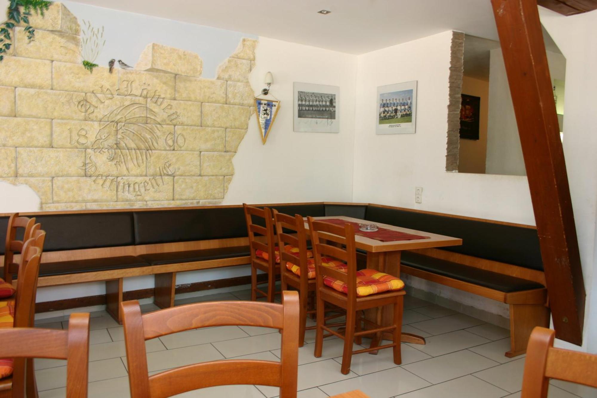 Gasthaus Traube Dettingen an der Erms المظهر الخارجي الصورة
