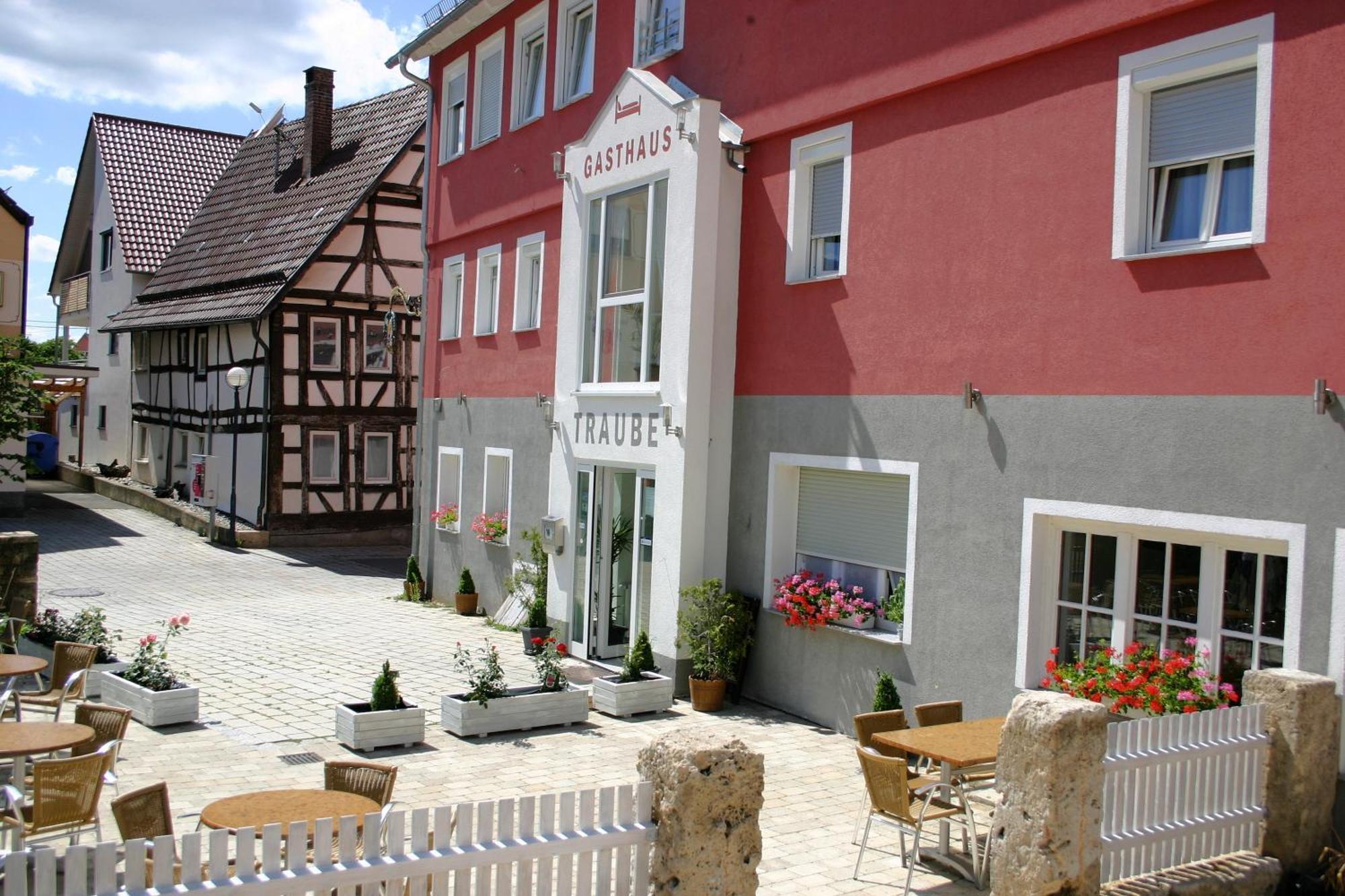 Gasthaus Traube Dettingen an der Erms المظهر الخارجي الصورة
